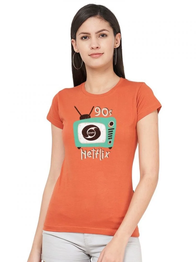 90s-netflix-rust-women-f_3